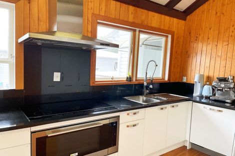 Photo of property in 194a Onewa Road, Birkenhead, Auckland, 0626