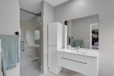 Photo of property in 21 Meadowfield Street, Flagstaff, Hamilton, 3210