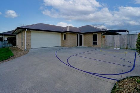 Photo of property in 9 Derwent Place, Flagstaff, Hamilton, 3210
