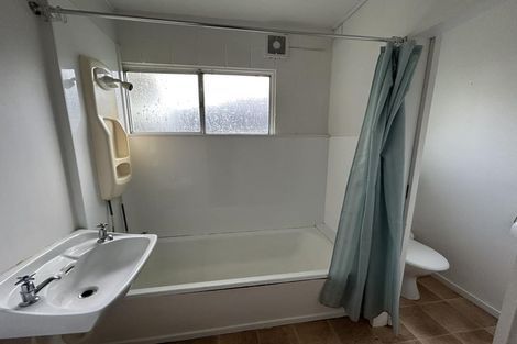 Photo of property in 5/12 Wood Street, Wallaceville, Upper Hutt, 5018