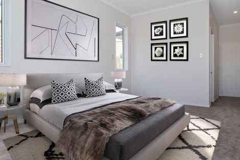 Photo of property in 8 Franheim Crescent, Orewa, 0931