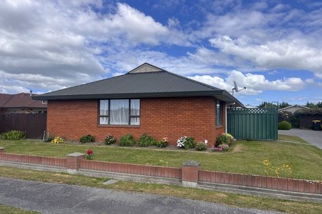 Photo of property in 1/21 Wilson Street, Islington, Christchurch, 8042