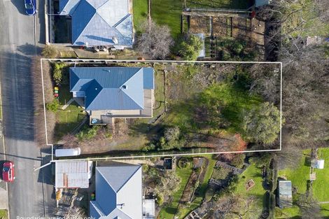 Photo of property in 82 District Road, Green Island, Dunedin, 9018