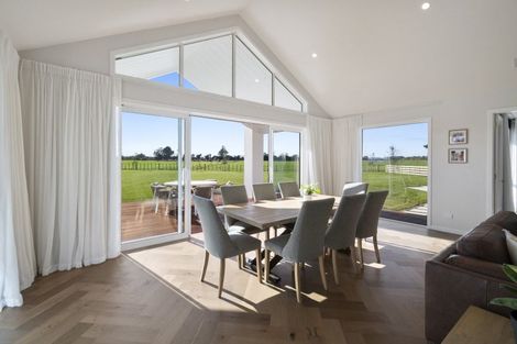 Photo of property in 160 Pharazyn Road, Feilding, 4777