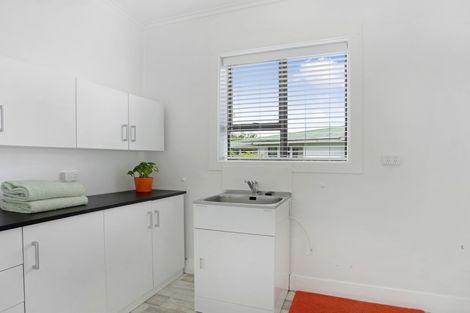 Photo of property in 220 Gordon Road, Mosgiel, 9024