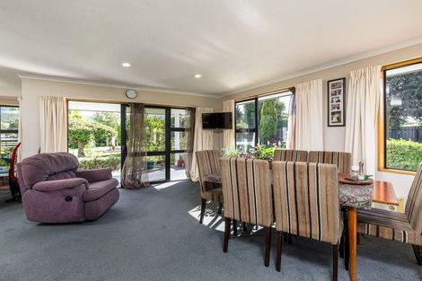 Photo of property in 42 Allan Street, Waimate, 7924