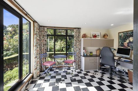 Photo of property in 475 Frankley Road, Hurworth, New Plymouth, 4371