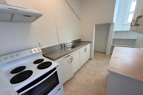 Photo of property in 1/4 Hinau Road, Hataitai, Wellington, 6021