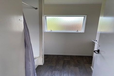 Photo of property in 1/86 Birkdale Road, Birkdale, Auckland, 0626