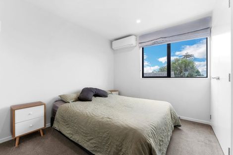 Photo of property in 12 Bei Road, Papakura, 2110