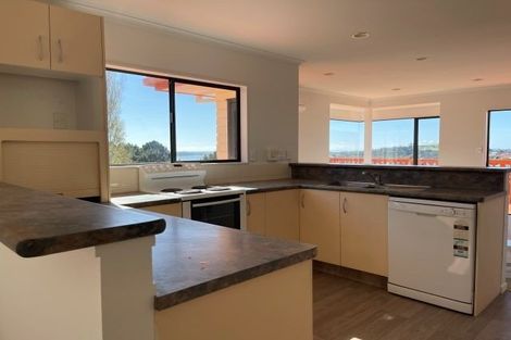 Photo of property in 18 Philomel Crescent, Bayswater, Auckland, 0622