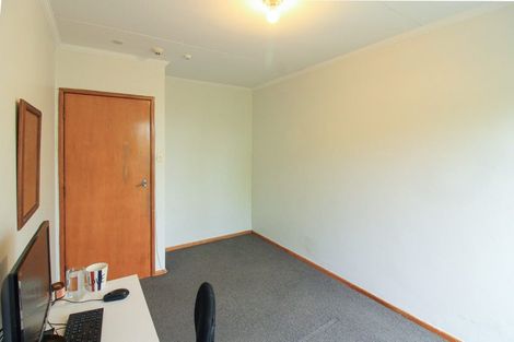 Photo of property in Victoria Court, 11/4u Queen Street, Mount Victoria, Wellington, 6011