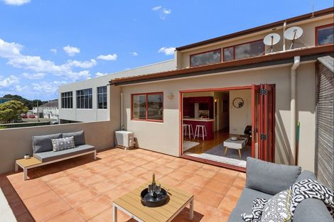 Photo of property in 33f Florence Avenue, Orewa, 0931