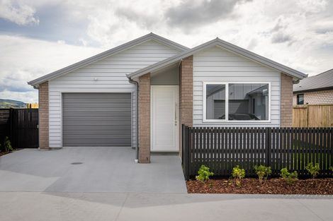 Photo of property in 8 Anawhata Lane, Papamoa, 3118