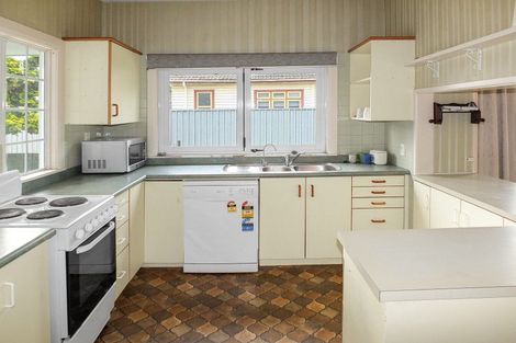 Photo of property in 35 Park Street, Foxton, 4814