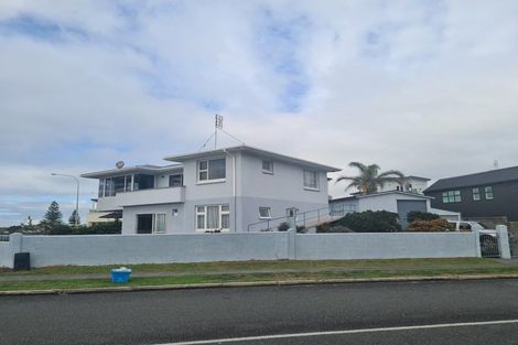 Photo of property in 196 Marine Parade, Mount Maunganui, 3116