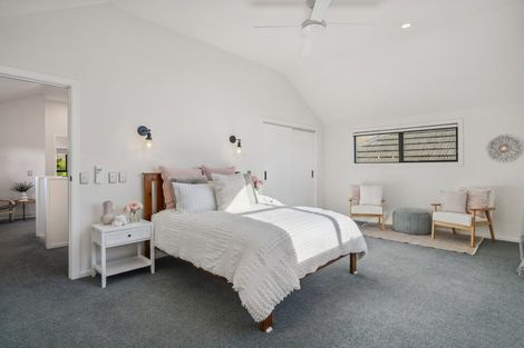 Photo of property in 32 Pisa Moorings Road, Mount Pisa, Cromwell, 9383