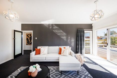 Photo of property in 18 East Street, Terrace End, Palmerston North, 4410