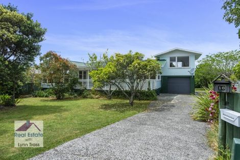 Photo of property in 16 Otuhiwai Crescent, Tikipunga, Whangarei, 0112