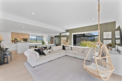 Photo of property in Tapuae, 26 Washer Road, Omata, New Plymouth, 4374