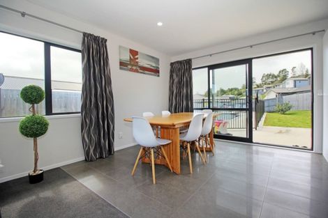 Photo of property in 11 Rimu Avenue, Huntly, 3700