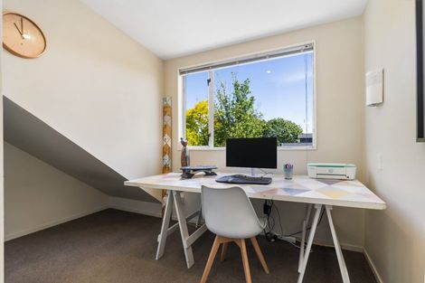 Photo of property in 37 Tainui Street, Somerfield, Christchurch, 8024