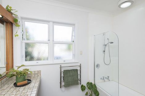 Photo of property in 105 Rutene Road, Kaiti, Gisborne, 4010