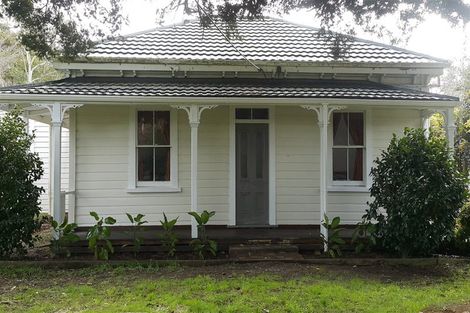 Photo of property in 71 Railway Road, Dalefield, Carterton, 5791