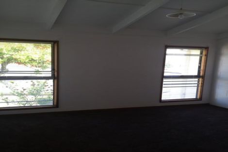 Photo of property in 2/156 Hutchinson Avenue, New Lynn, Auckland, 0600