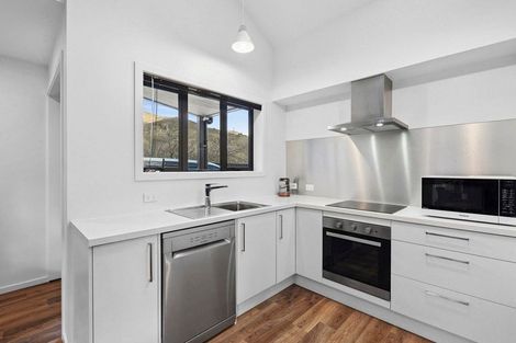 Photo of property in 9b Orient Street, Cromwell, 9310