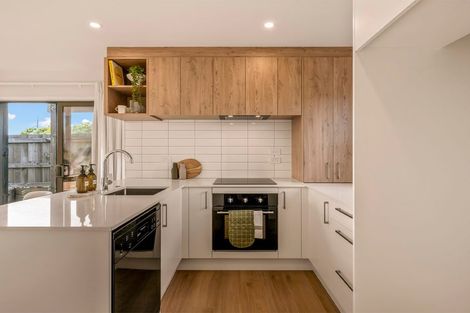 Photo of property in 20/48 Moire Road, Massey, Auckland, 0614