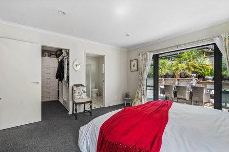 Photo of property in 15 Kokako Place, Horahora, Whangarei, 0110