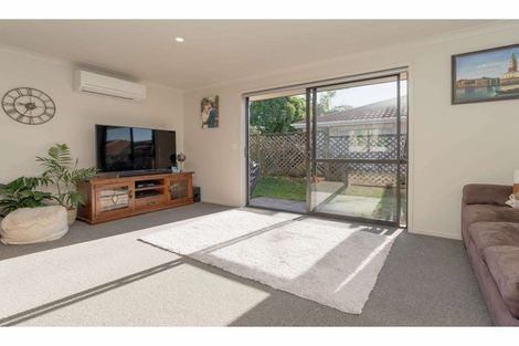 Photo of property in 12b Jacaranda Place, Parklands, Christchurch, 8083