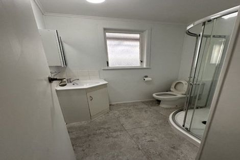 Photo of property in 65 Astley Avenue, New Lynn, Auckland, 0600
