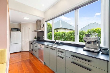 Photo of property in 3 Hawtrey Terrace, Johnsonville, Wellington, 6037