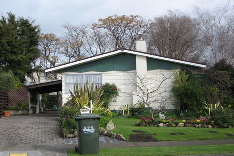 Photo of property in 5 Mangarau Crescent, Havelock North, 4130