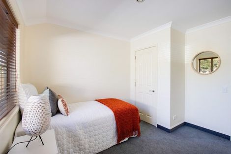 Photo of property in 52 Neeve Road, Taradale, Napier, 4112