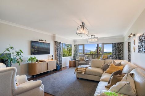 Photo of property in 64 Kotare Street, Waikanae, 5036