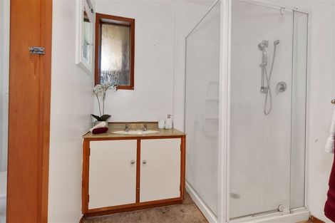 Photo of property in 18 Peer Street, Upper Riccarton, Christchurch, 8041