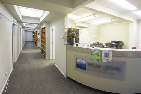 Photo of property in 10 Park Street, Thorndon, Wellington, 6011