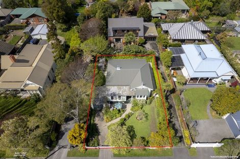 Photo of property in 12 Aylmer Street, Somerfield, Christchurch, 8024