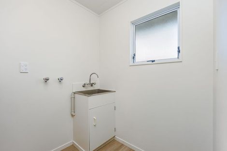 Photo of property in 12a Sturges Road, Henderson, Auckland, 0612