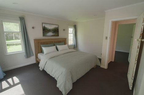 Photo of property in 54 Banbury Crescent, Fairfield, Hamilton, 3214