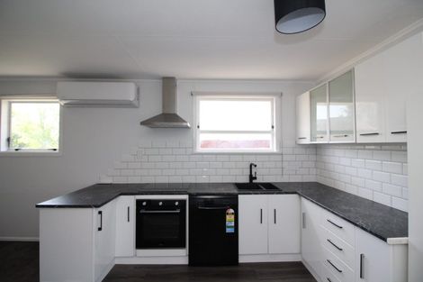 Photo of property in 19 Thompson Street, Tokoroa, 3420