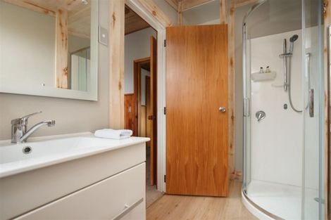 Photo of property in 5 Mackenzie Street, National Park, Owhango, 3989