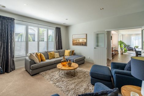 Photo of property in 8 Petrel Close, Paraparaumu Beach, Paraparaumu, 5032