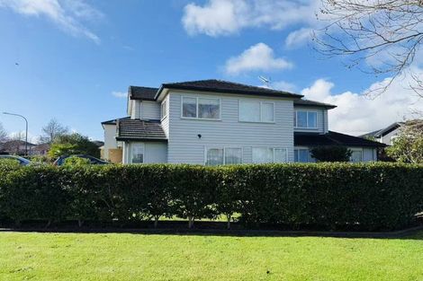 Photo of property in 1 Pickaberry Avenue, Karaka, Papakura, 2113