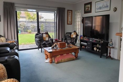Photo of property in 9 Russley Drive, Mount Maunganui, 3116