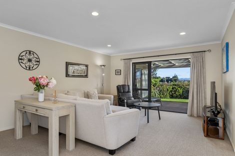 Photo of property in 54 Village Park Drive, Welcome Bay, Tauranga, 3112