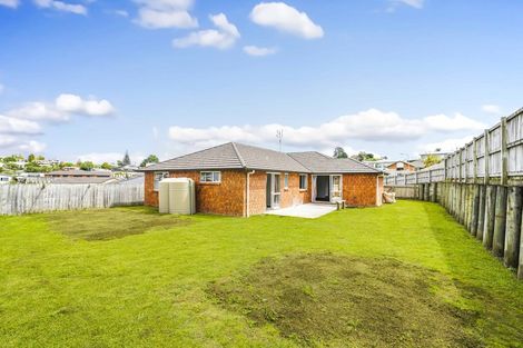 Photo of property in 22 Manuka Road, Huntly, 3700